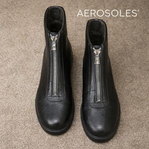AEROSOLES Black Ankle Boots with Silver Zipper